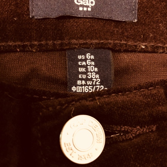 GAP - Velvet straight leg pants. Size 6. - Picture 4 of 8